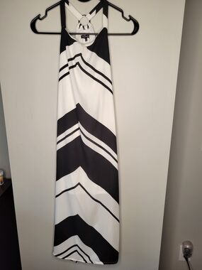 My Michelle Girls Black White Chevron Maxi Dress Sz 10 Halter Sleeveless Formal